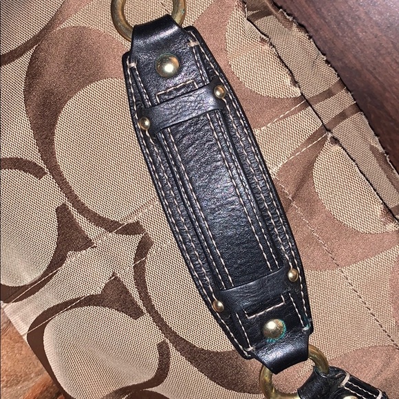 Coach Bag - Picture 2 of 6